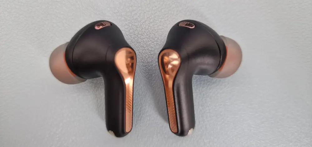 capsule 3 pro earbuds