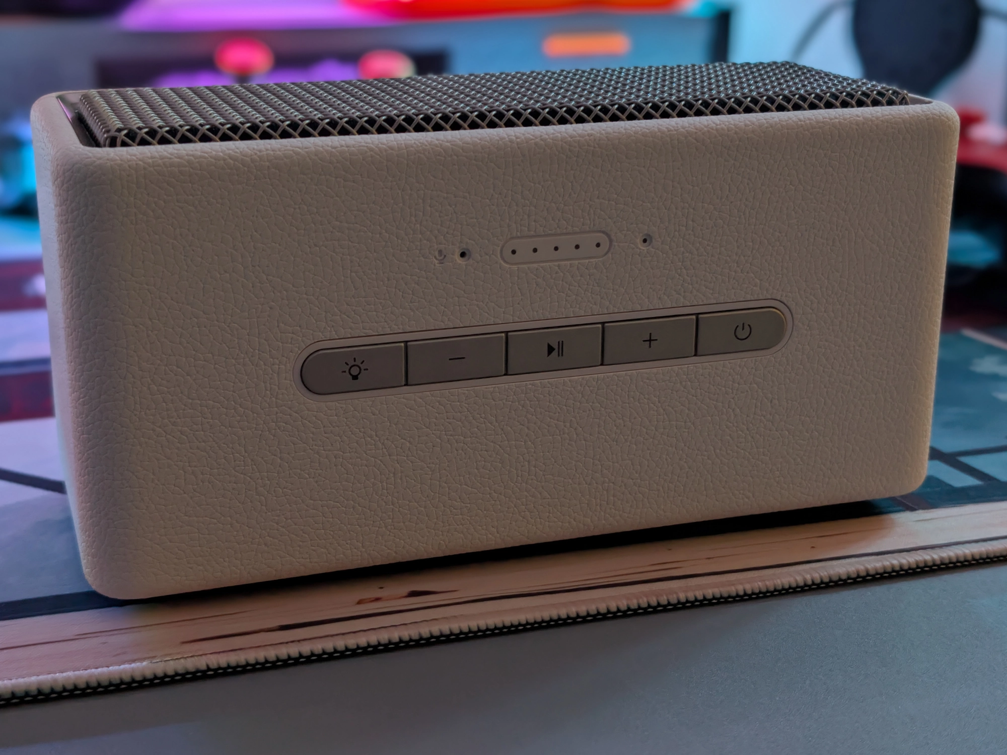 Edifier ES60